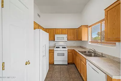 2128 W Frostwood Lane, Tucson, AZ 85745 - Photo 10