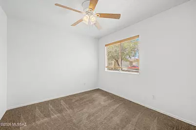 2128 W Frostwood Lane, Tucson, AZ 85745 - Photo 18