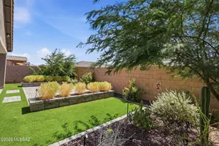 7806 S Enchanted Spring Dr, Tucson, AZ 85757 - Photo 42