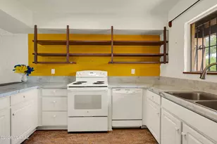 2860 N Beverly Ave, Tucson, AZ 85712 - Photo 10