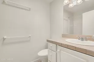 2860 N Beverly Ave, Tucson, AZ 85712 - Photo 10