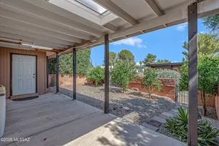 364 W Calle De La Amistad, Green Valley, AZ 85614 - Photo 20