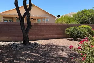8095 W Cottonwood Wash Wy, Marana, AZ 85743 - Photo 4