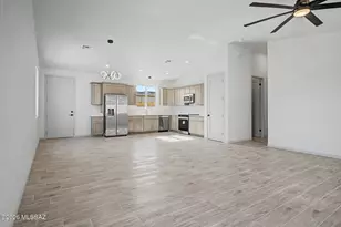 827 E 33rd, Tucson, AZ 85713 - Photo 8