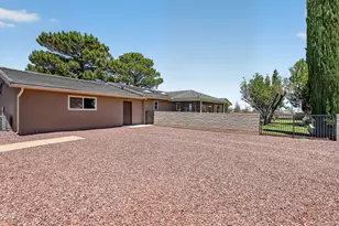 194 S Taylor Rd, Willcox, AZ 85643 - Photo 36