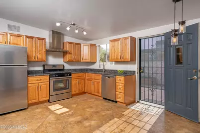 5801 E Bellevue Street, Tucson, AZ 85712 - Photo 6