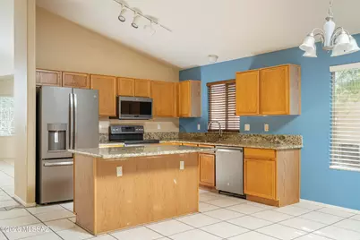 3619 W Sunbonnet Place, Tucson, AZ 85742 - Photo 6