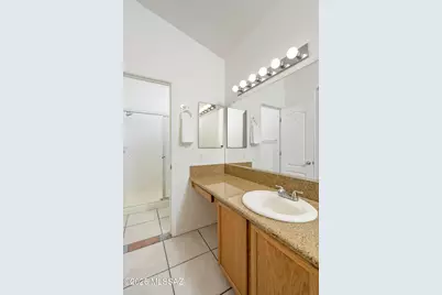 3619 W Sunbonnet Place, Tucson, AZ 85742 - Photo 18