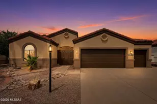 1961 E Canyon Wren Way, Green Valley, AZ 85614 - Photo 2