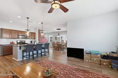 723 N Nestled Hummingbird Lane E, Sahuarita, AZ 85629 - Photo 6