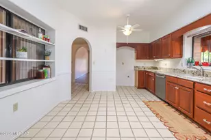 8563 N Candlewood Loop, Tucson, AZ 85704 - Photo 16