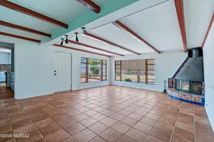 2558 E Blacklidge Dr, Tucson, AZ 85716 - Photo 18