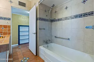 2558 E Blacklidge Dr, Tucson, AZ 85716 - Photo 26