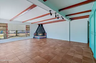 2558 E Blacklidge Dr, Tucson, AZ 85716 - Photo 16