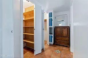 2558 E Blacklidge Dr, Tucson, AZ 85716 - Photo 24