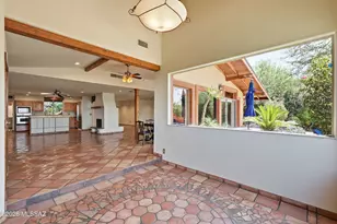 4565 E Don Jose Dr, Tucson, AZ 85718 - Photo 4