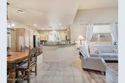 10589 E Marchetti Loop, Tucson, AZ 85747 - Photo 4