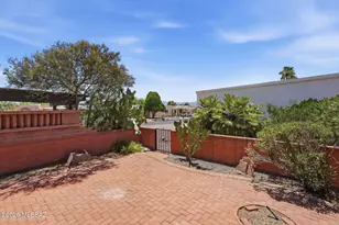 326 N Calle Del Chancero, Green Valley, AZ 85614 - Photo 32