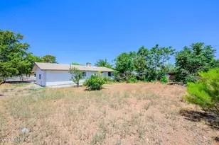 307 N 3rd St, Sierra Vista, AZ 85635 - Photo 6