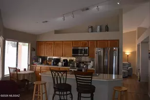5461 N Waterfield Dr, Tucson, AZ 85750 - Photo 6