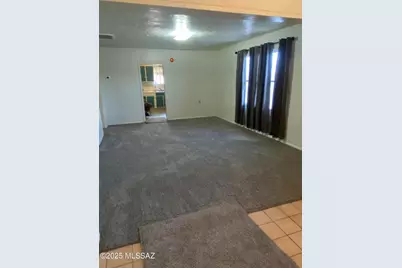 143 E District Street, Tucson, AZ 85714 - Photo 6