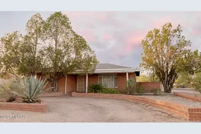 4455 E Whitman Street, Tucson, AZ 85711 - Photo 1