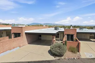 5454 N Arroyo Vista Dr, Tucson, AZ 85718 - Photo 2