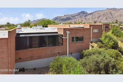 5454 N Arroyo Vista Drive, Tucson, AZ 85718 - Photo 6
