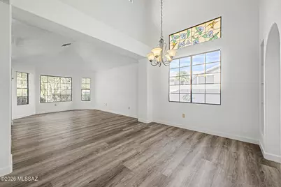235 Marlboro Road, Oro Valley, AZ 85755 - Photo 8