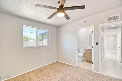 6458 E Calle Castor, Tucson, AZ 85710 - Photo 28