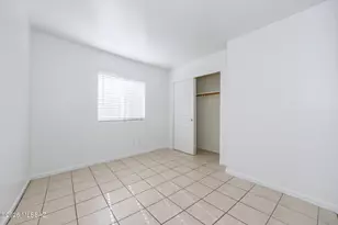 8873 E Rose Tree Dr, Tucson, AZ 85730 - Photo 12
