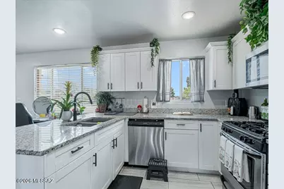 2225 S Hemlock Stravenue, Tucson, AZ 85713 - Photo 6