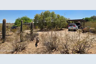 6260 N Desert Foothills Drive, Tucson, AZ 85743 - Photo 2
