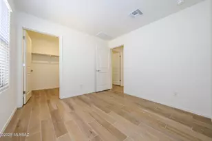 9122 E Red Blf Ct, Tucson, AZ 85730 - Photo 12