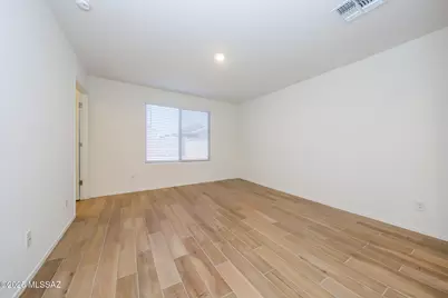 9122 E Red Bluff Court, Tucson, AZ 85730 - Photo 8