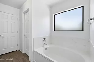 10811 E Limberbush Pl, Tucson, AZ 85748 - Photo 16