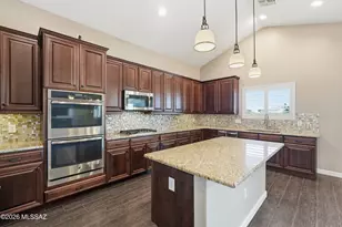 8910 W Irongate Rd, Tucson, AZ 85743 - Photo 12