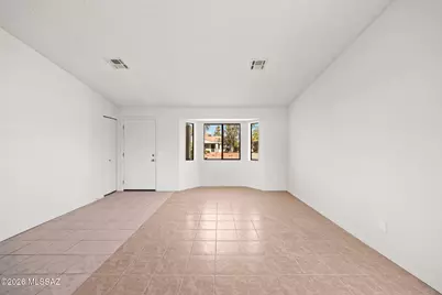 5960 S Birchwood Drive, Tucson, AZ 85746 - Photo 8