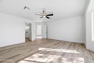9810 E Stonehaven Way, Tucson, AZ 85747 - Photo 28