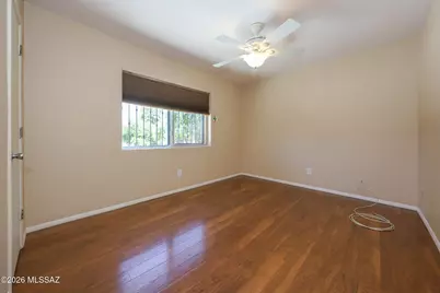 6596 E Calle La Paz #B, Tucson, AZ 85715 - Photo 10