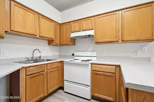 2449 N Fair Oaks Ave, Tucson, AZ 85712 - Photo 10