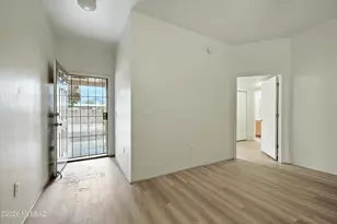 2449 N Fair Oaks Ave, Tucson, AZ 85712 - Photo 2