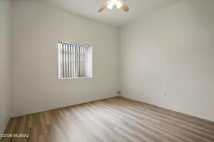 2449 N Fair Oaks Ave, Tucson, AZ 85712 - Photo 16