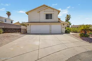 8966 N Obsidian Pl, Tucson, AZ 85742 - Photo 1