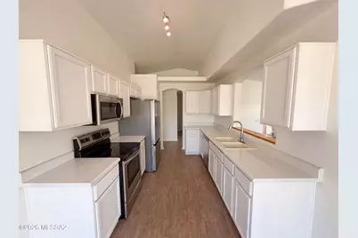 9103 N Palm Brook Drive, Tucson, AZ 85743 - Photo 2