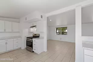 601 E Linden St, Tucson, AZ 85705 - Photo 14