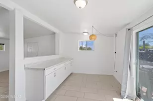 601 E Linden St, Tucson, AZ 85705 - Photo 12