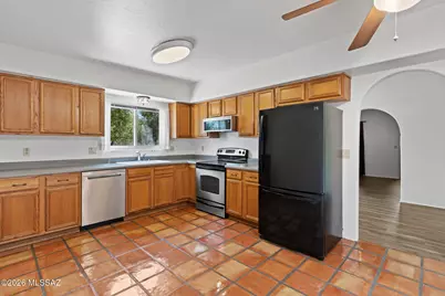3609 W Ironwood Meadows Place, Tucson, AZ 85742 - Photo 14