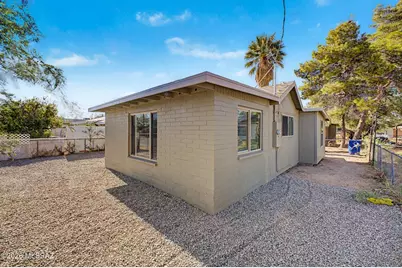 205 E District Street, Tucson, AZ 85714 - Photo 4