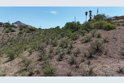 316 Valley View Drive, Rio Rico, AZ 85648 - Photo 8